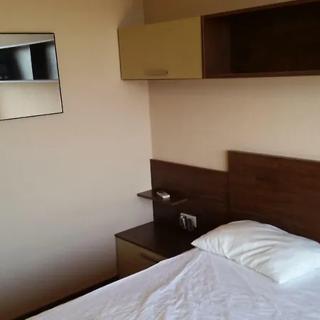 In River Park Sluneční pobřeží