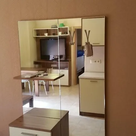 Apartment In River Park
