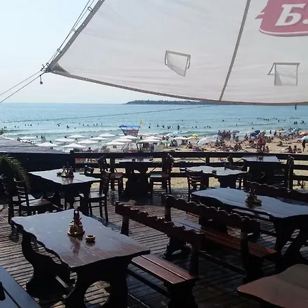 In River Park Διαμέρισμα