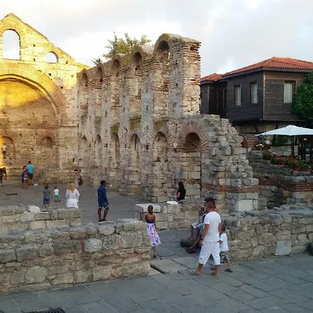 In River Park * Σάνι Μπιτς